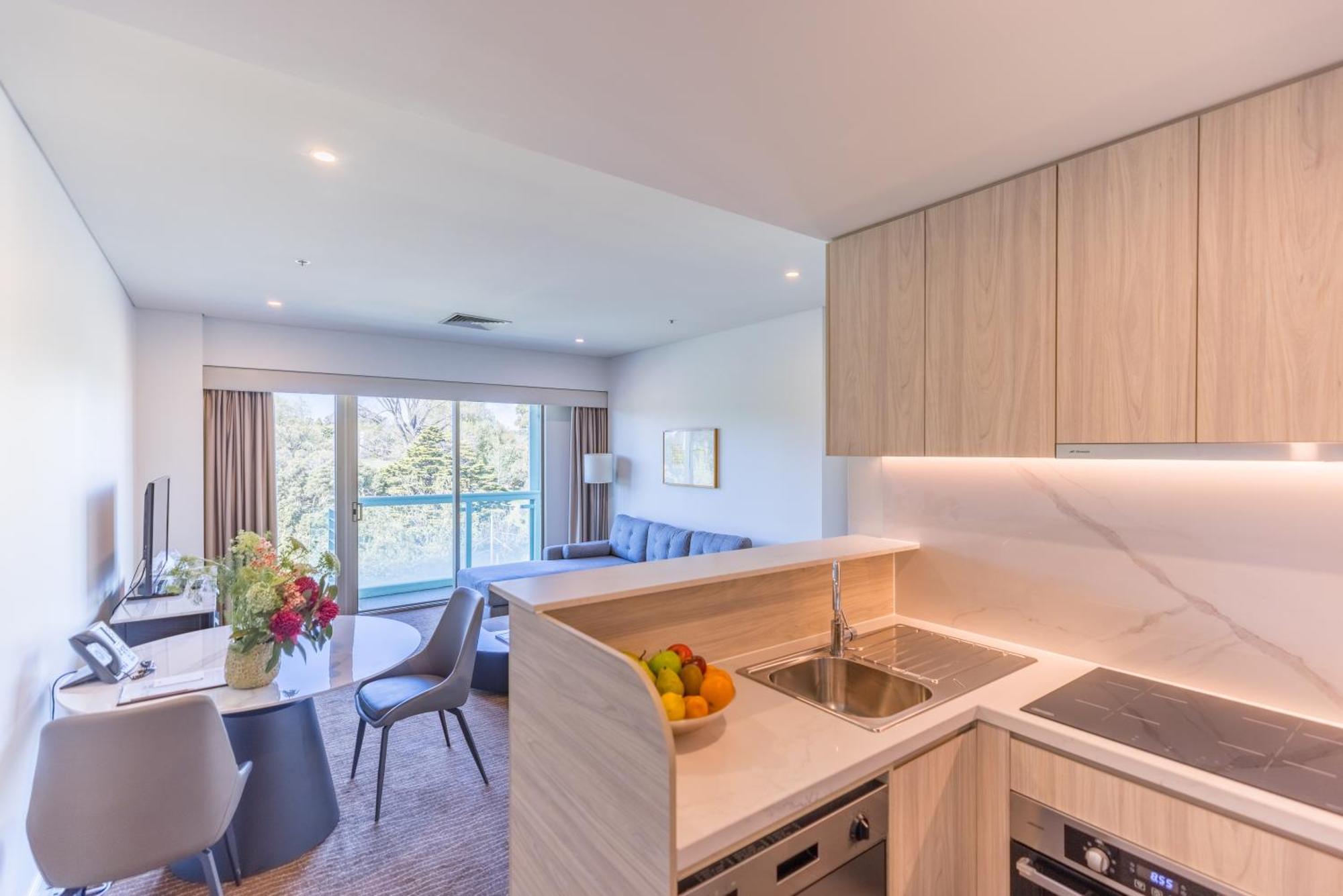 Seasons Botanic Gardens Aparthotel Melbourne Bagian luar foto