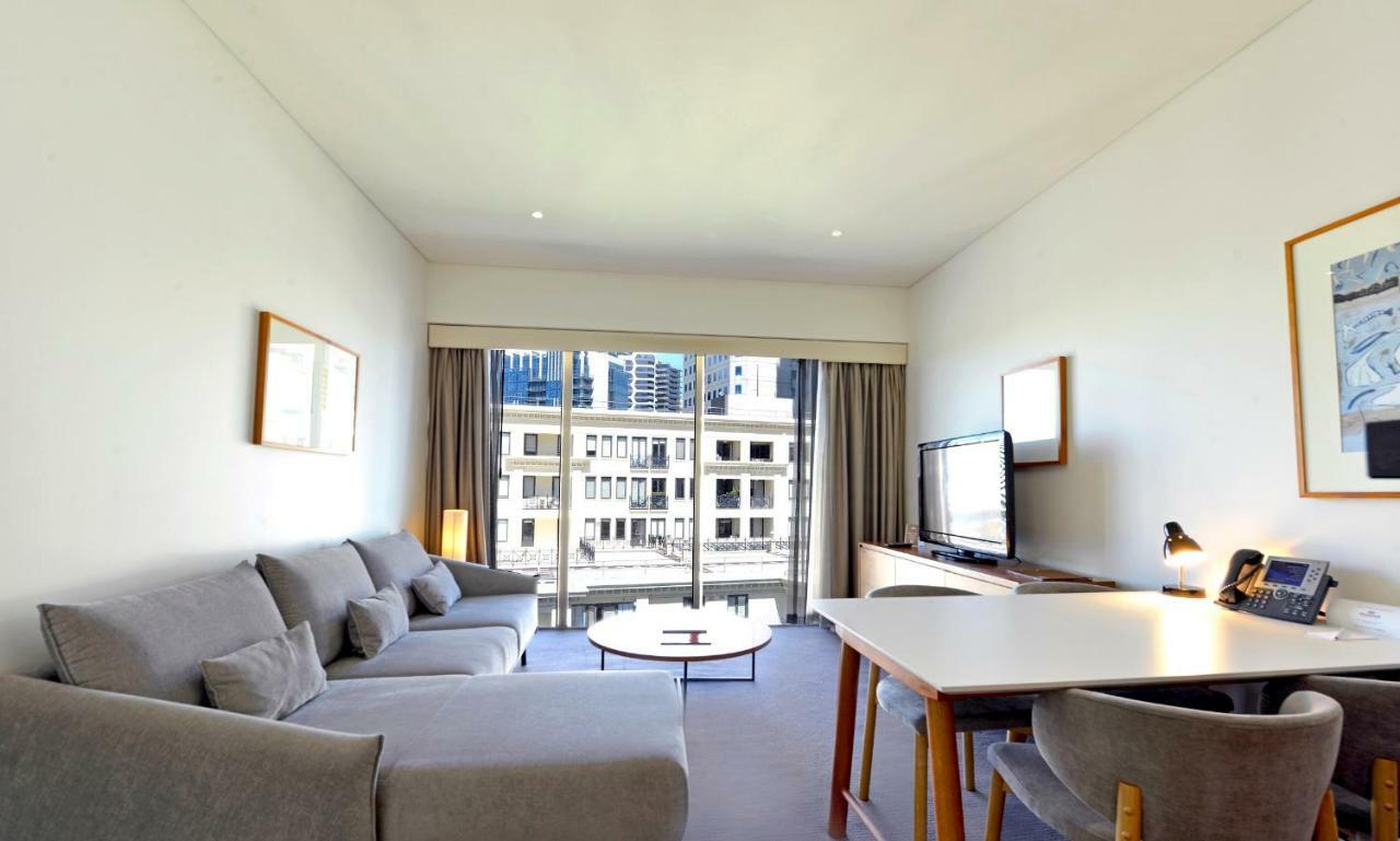 Seasons Botanic Gardens Aparthotel Melbourne Bagian luar foto